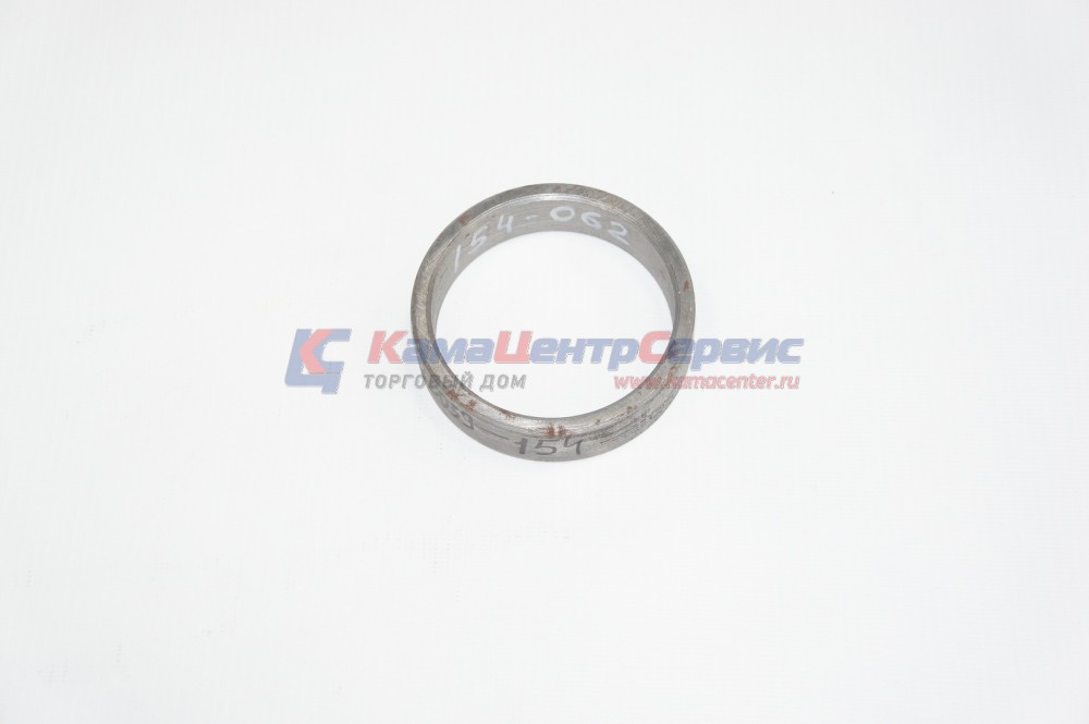 Втулка распорная КПП-154 (ПАО КАМАЗ) 154-1701062