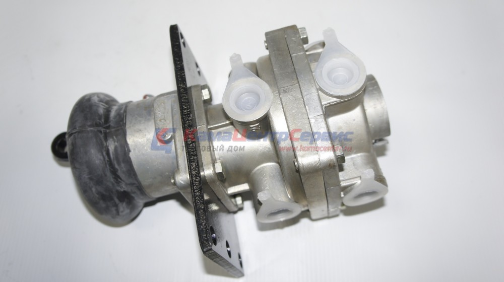 ГТК (главный тормозной кран) 2-х секционный (г.Рославль) 100-3514008-0