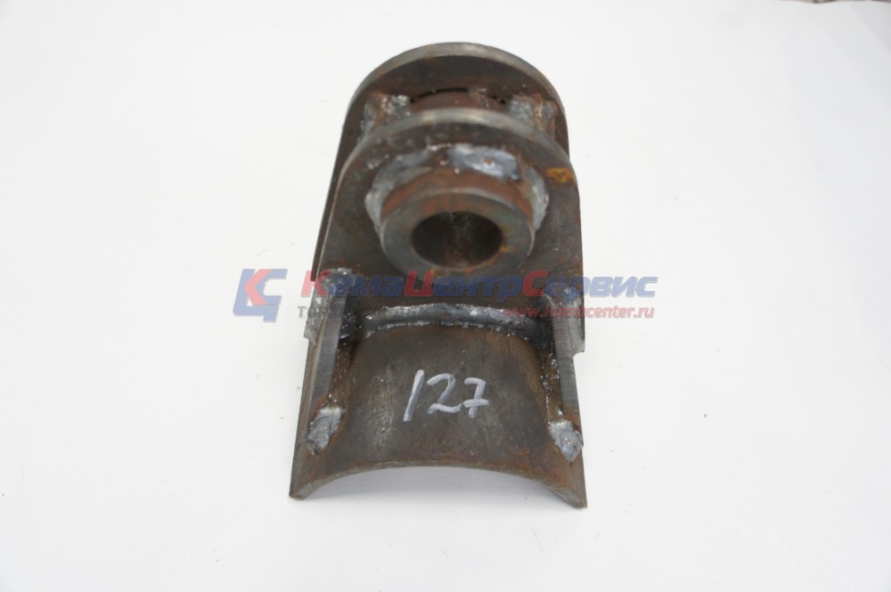 Кронштейн реактивной штанги нижний п/прицепа (НЕФАЗ) 96741-2919080